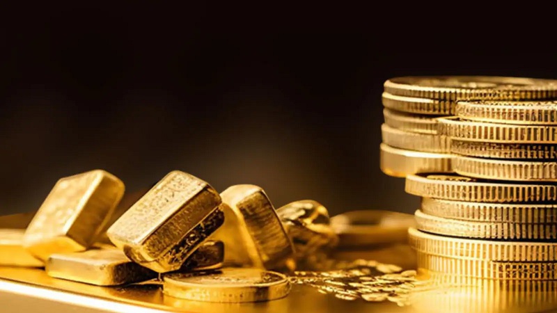 How to Buy Gold for Long-Term Gains: 3 Proven Investment Strategies